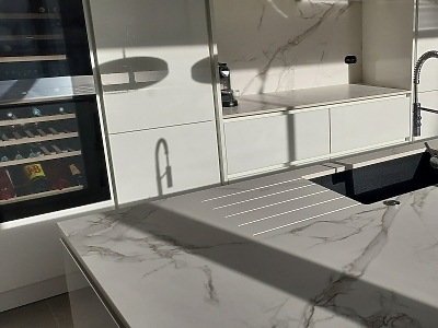 Plan de travail en Dekton Aura 22 en finition mate