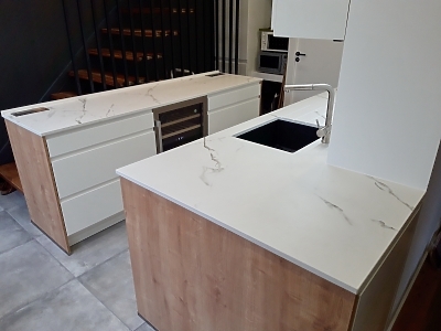 Plan de travail en Dekton Kairos en finition mate