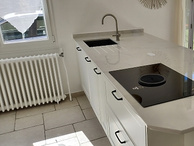 Plan de travail en Dekton Tundra 22 en finition polie