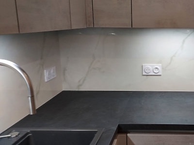 Plan de travail en Dekton Tundra 22 en finition polie